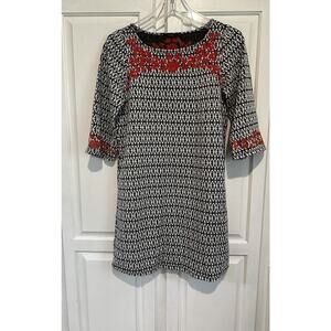 THML Anthropologie Size MP Shift Dress Flare Sleeve Embroidered Black White Knit